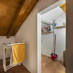 Dimora All'angolo - Moderno E In Centro Apartman
