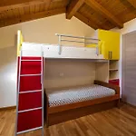 Dimora All'angolo - Moderno E In Centro Apartman