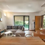 Apartman Dimora All'angolo - Moderno E In Centro Affi