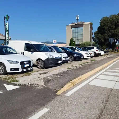 דירה Dimora All'angolo - Moderno E In Centro