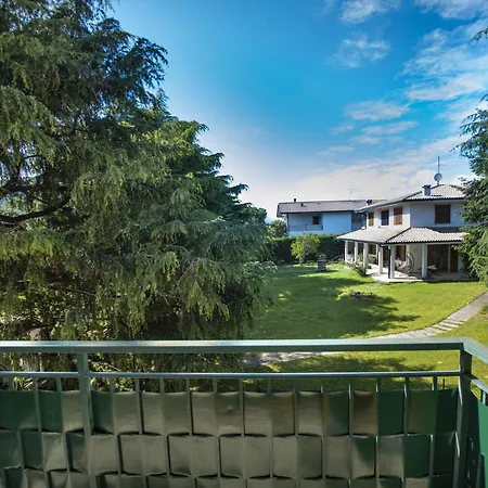 Apartment Dimora All'angolo - Moderno E In Centro Affi