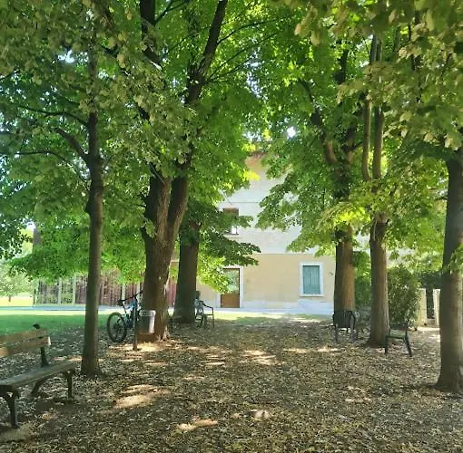 Апартаменты Dimora All'angolo - Moderno E In Centro Аффи