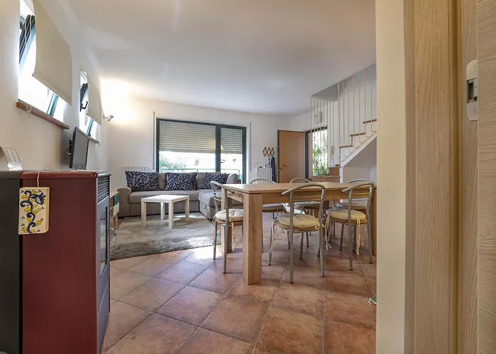 Dimora All'angolo - Moderno E In Centro * Аффи