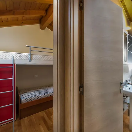 Dimora All'angolo - Moderno E In Centro Lägenhet *